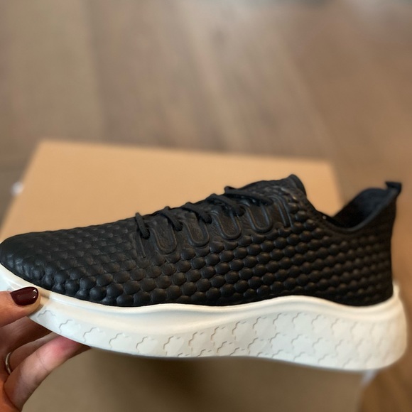 New! 🏌️‍♂️⛳️ ECCO Brand Unisex Genuine Premium Leather Sneaker, EUR 39 🖤🖤 - Picture 4 of 4